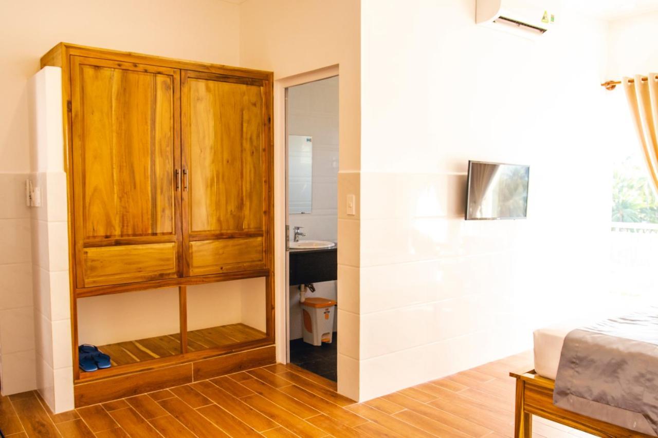 होटल Mui Ne Beach Hotel 2*